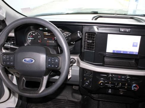 Used 2025 Ford F250 XL w/ XL Off-Road Package AWD/4WD image 24