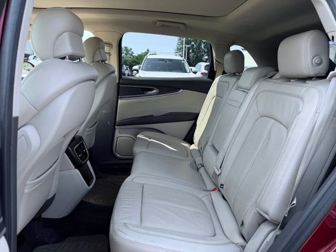 Used 2016 Lincoln MKX Reserve w/ Enhanced Security Package AWD/4WD image 23