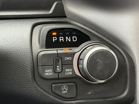 New 2026 RAM 1500 Express image 18