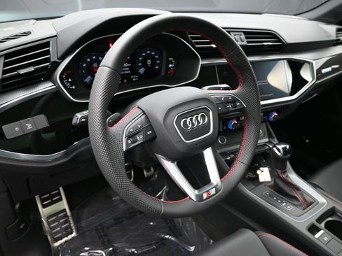 New 2025 Audi Q3 2.0T Premium Plus image 13