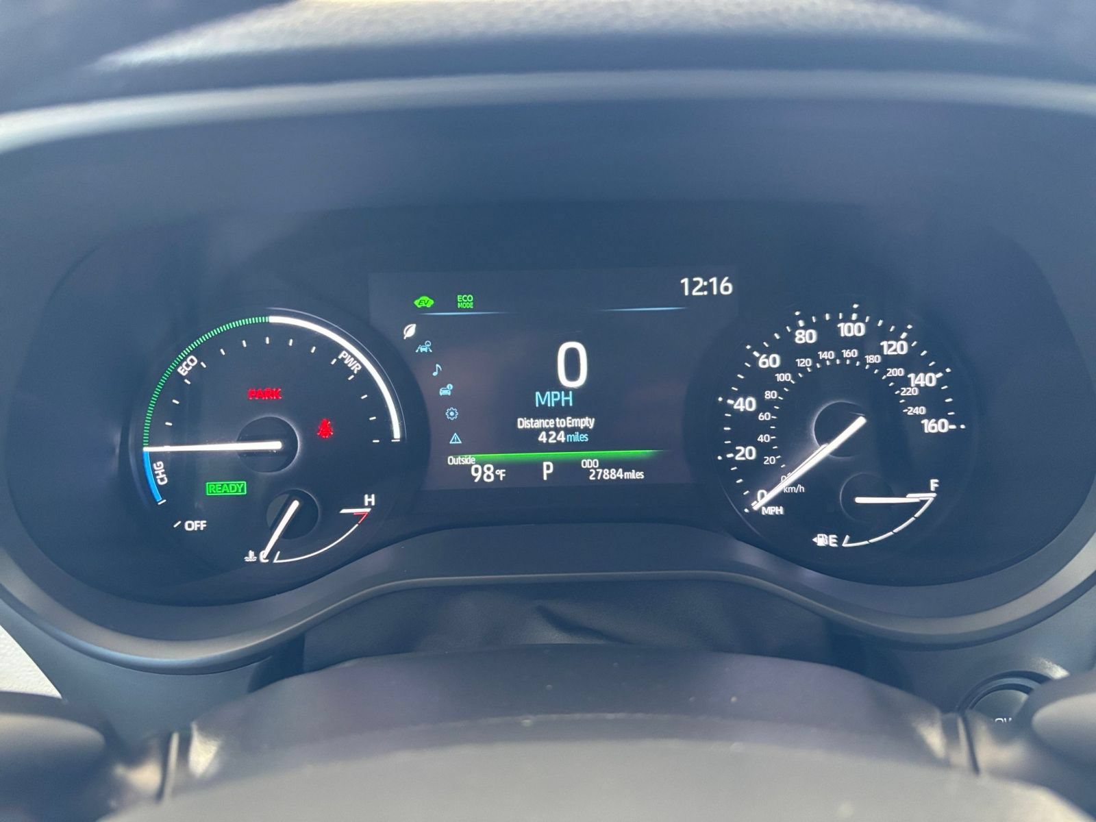 Used 2025 Toyota Sienna XLE FWD image 42