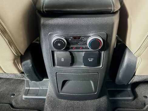 Used 2023 Ford Explorer Limited w/ Equipment Group 301A AWD/4WD image 27