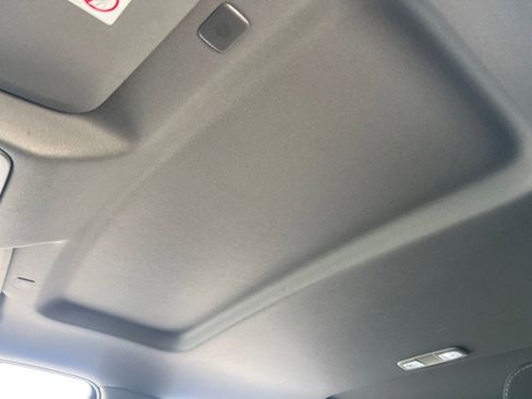 Used 2021 Chevrolet Silverado 2500 LT w/ Z71 Chrome Sport Edition AWD/4WD image 21