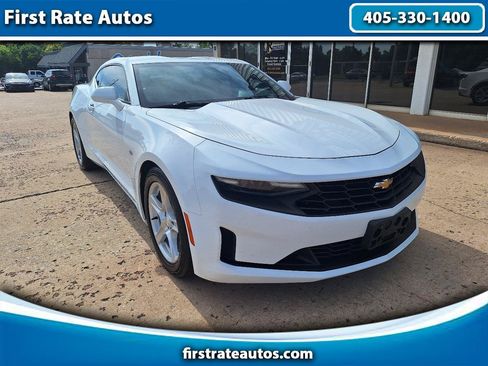 Used 2022 Chevrolet Camaro LT RWD image 1