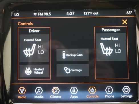 Used 2019 Jeep Cherokee Limited FWD image 19