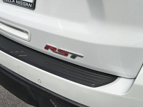 Used 2022 Chevrolet Tahoe RST w/ Sport Performance Package AWD/4WD image 27