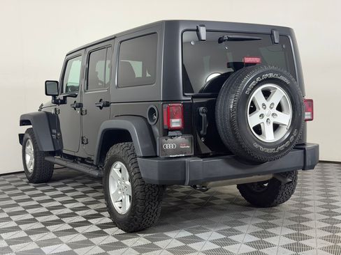 Used 2016 Jeep Wrangler Unlimited Sport w/ Quick Order Package 24S AWD/4WD image 3