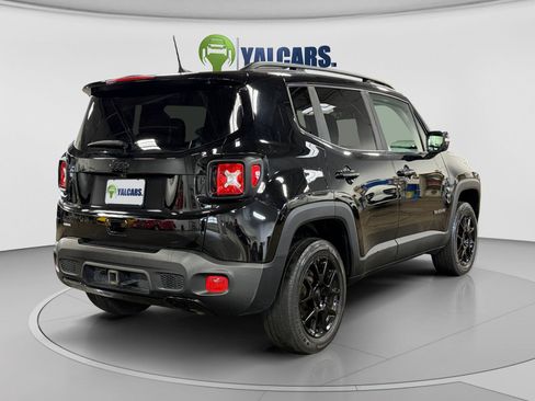 Used 2019 Jeep Renegade Altitude w/ Quick Order Package 2XM AWD/4WD image 5