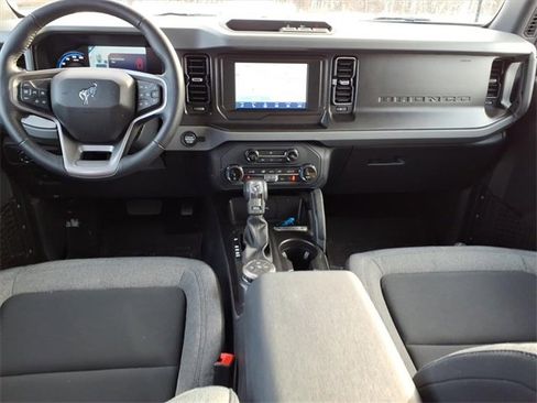 Used 2022 Ford Bronco Big Bend image 10