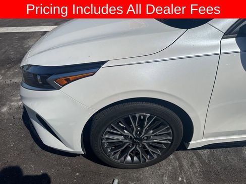Used 2023 Kia Forte GT-Line w/ GT-Line Technology Package FWD image 9