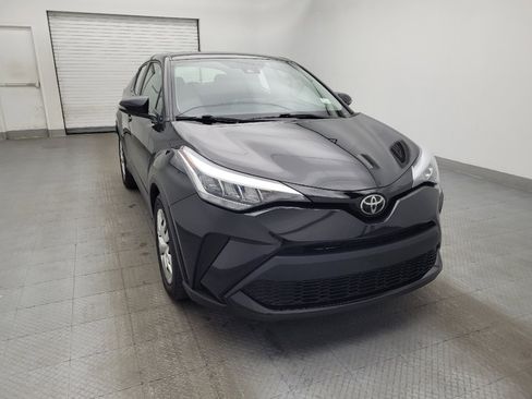 Used 2021 Toyota C-HR LE image 14