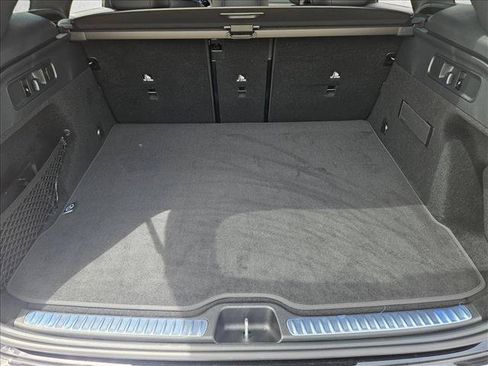 Used 2026 Mercedes-Benz GLC 300 image 6