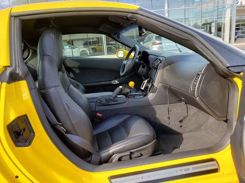 Used 2008 Chevrolet Corvette Coupe w/ Preferred Equipment Group image 13