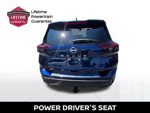 Certified 2025 Nissan Rogue SV w/ SV Premium Package FWD image 10