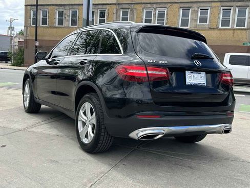 Used 2017 Mercedes-Benz GLC 300 4MATIC w/ Premium 1 Package image 7