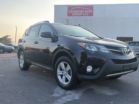 Used 2013 Toyota RAV4 XLE image 1
