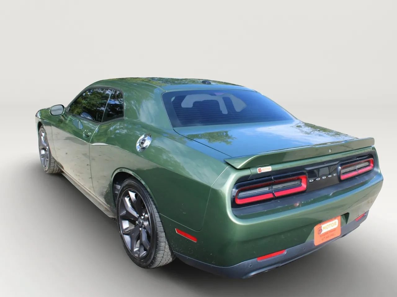 Used 2019 Dodge Challenger R/T RWD image 7