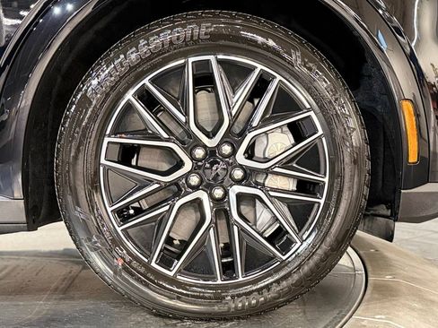 New 2026 Ford Mustang Mach-E Premium image 24