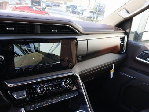 New 2026 GMC Sierra 3500 Denali w/ Denali Reserve Package image 34