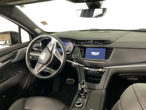 Used 2024 Cadillac XT5 Sportv w/ Technology Package image 28