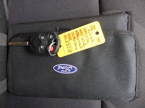 Used 2016 Ford Transit Connect XLT FWD image 47