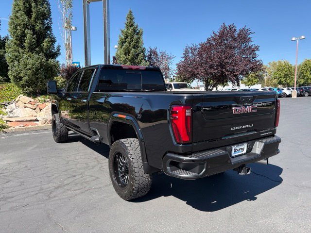 Used 2025 GMC Sierra 3500 Denali w/ Denali Reserve Package AWD/4WD image 4