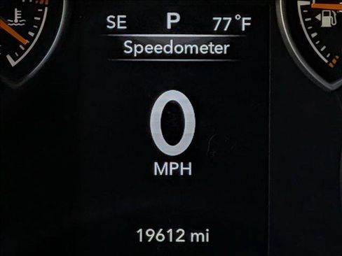 Used 2023 Jeep Wrangler Sport S image 9