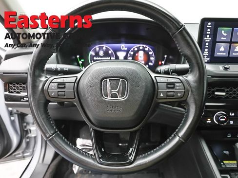 Used 2025 Honda Accord EX-L image 10