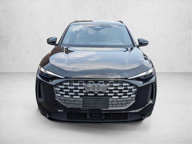 Used 2025 Audi Q5 Premium w/ Convenience Package AWD/4WD image 2
