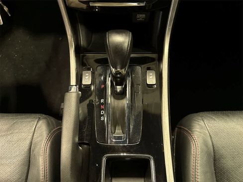 Used 2017 Honda Accord Sport Special Edition image 29
