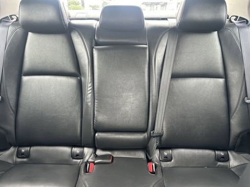 Used 2024 MAZDA MAZDA3 s FWD image 11