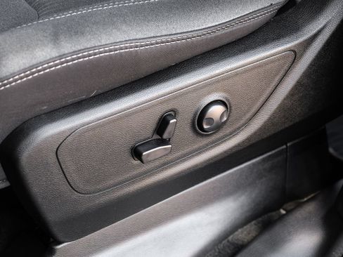 Used 2023 RAM 1500 Big Horn AWD/4WD image 48