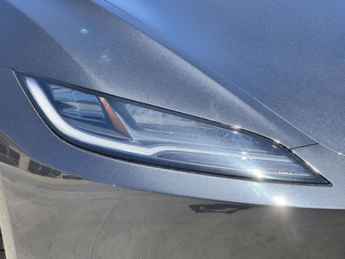 Used 2025 Tesla Model 3 Long Range RWD image 9