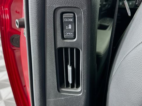 Used 2025 Honda Odyssey Sport-L image 26