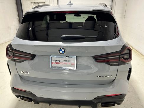 Used 2023 BMW X3 xDrive30i w/ M Sport Package AWD/4WD image 5