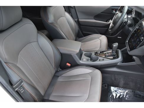 Certified 2025 Subaru Crosstrek 2.5i Limited image 30