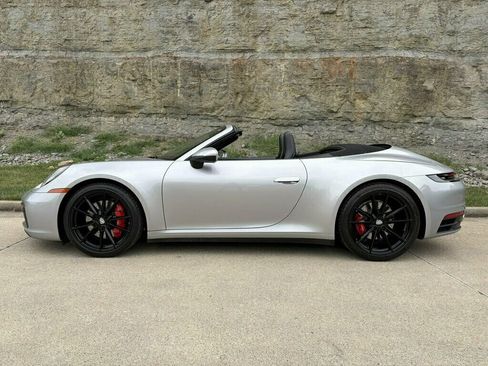 Used 2020 Porsche 911 Carrera 4S AWD/4WD image 4