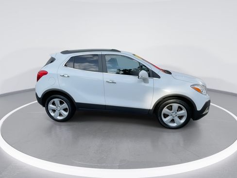 Used 2016 Buick Encore FWD image 23