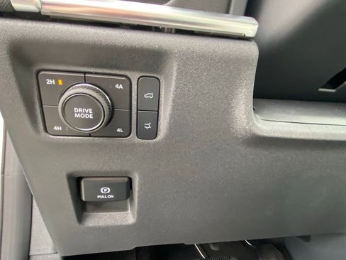 New 2026 Ford Expedition Max Platinum w/ Driver's Package image 12