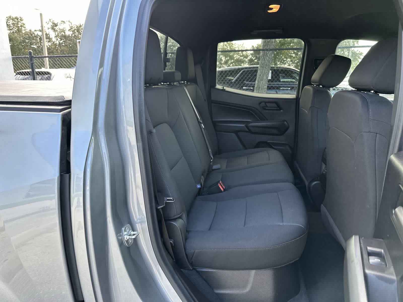 Used 2024 Chevrolet Colorado W/T w/ WT Convenience Package II RWD image 18