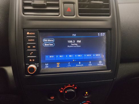 Used 2019 Nissan Versa S Plus FWD image 25