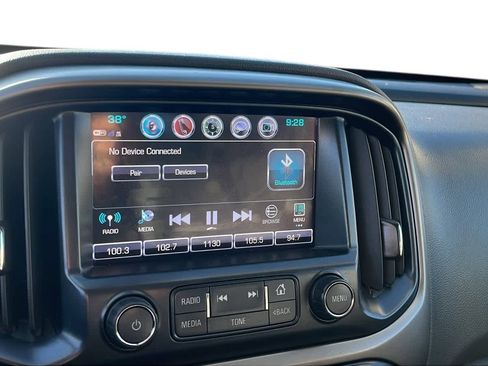 Used 2018 Chevrolet Colorado Z71 image 16