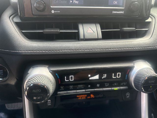 Used 2021 Toyota RAV4 XLE FWD image 16