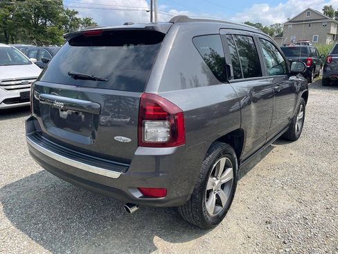 Used 2016 Jeep Compass High Altitude AWD/4WD image 5