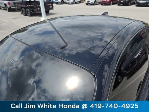 Used 2018 BMW M2 RWD image 21