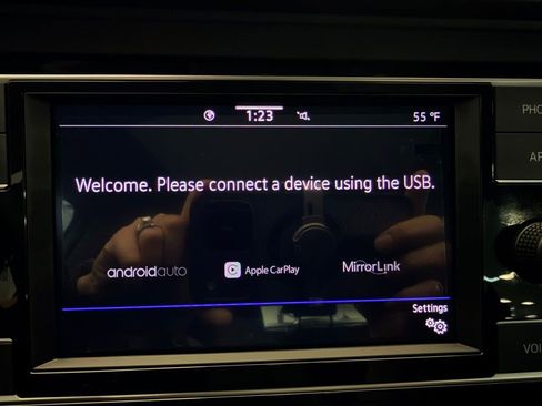 Used 2023 Volkswagen Jetta SE image 23