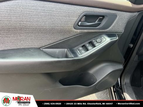 Used 2023 Nissan Rogue S AWD/4WD image 14