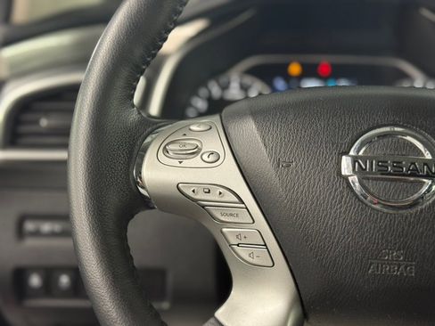 Used 2018 Nissan Murano SL w/ Moonroof Package image 26