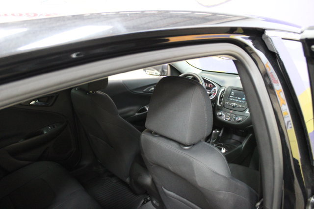 Used 2016 Chevrolet Malibu LS FWD image 10