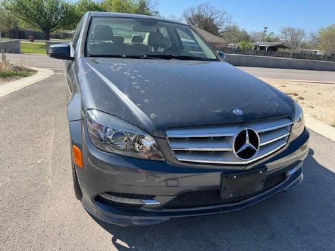 Used 2011 Mercedes-Benz C 300 Luxury image 7